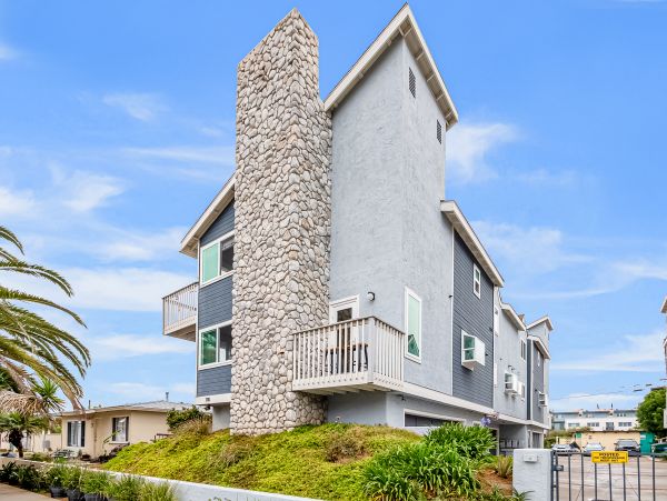 San Diego Beach Communities North Home 1028491