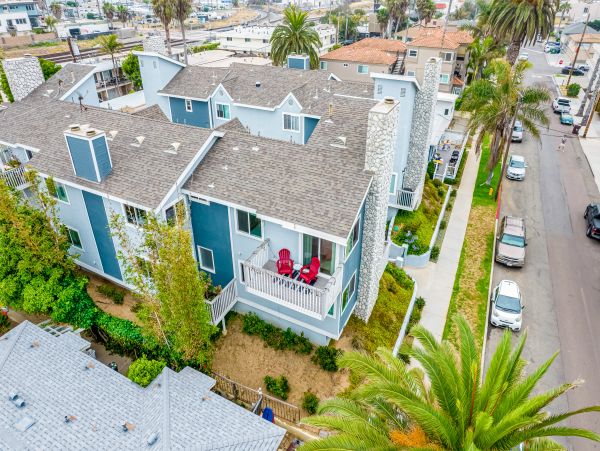 San Diego Beach Communities North Home 1028491