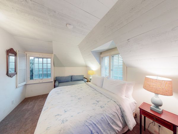 San Diego Beach Communities North Home 1028493