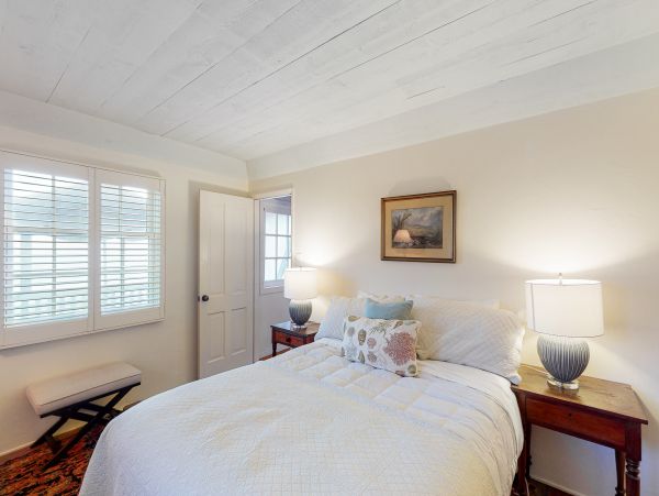 San Diego Beach Communities North Home 1028493