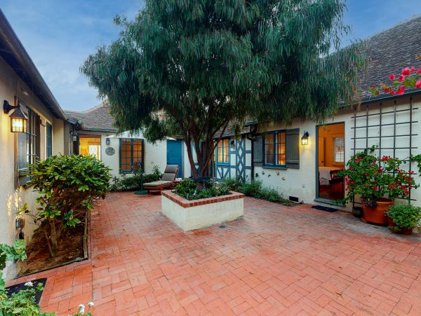 San Diego Beach Communities North Home 1028493