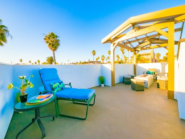 San Diego Beach Communities North Home 1028494