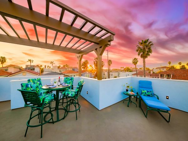 San Diego Beach Communities North Home 1028494