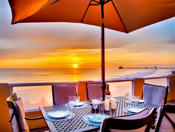 San Diego Beach Communities North Home 1028495