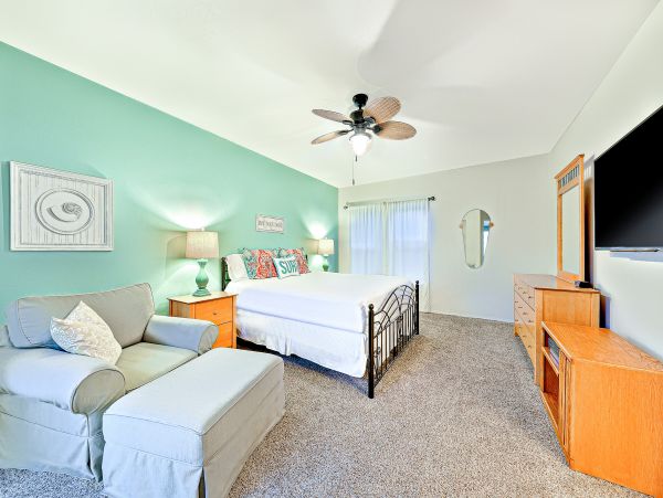 San Diego Beach Communities North Home 1028495