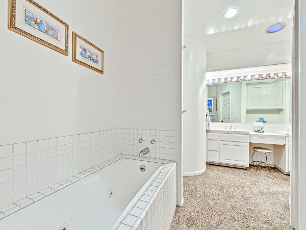 San Diego Beach Communities North Home 1028495