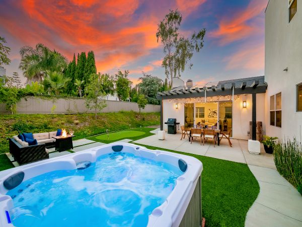 San Diego Beach Communities North Home 1028496