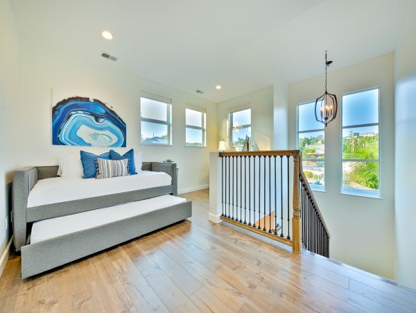 San Diego Beach Communities North Home 1028496