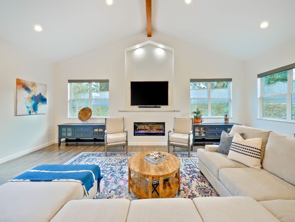 San Diego Beach Communities North Home 1028496