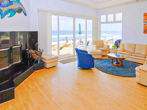 San Diego Beach Communities North Home 1028497