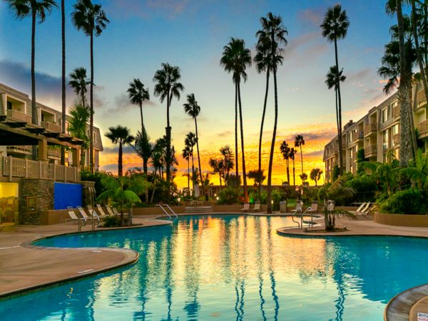 San Diego Beach Communities North Home 1028498