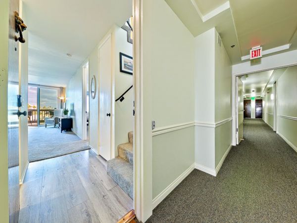 San Diego Beach Communities North Home 1028498