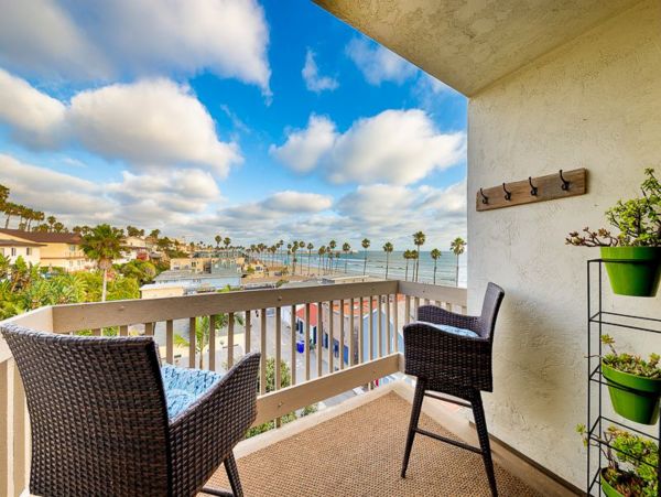 San Diego Beach Communities North Home 1028498