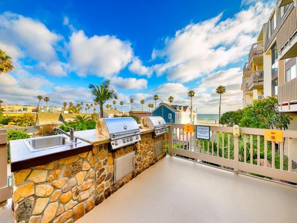 San Diego Beach Communities North Home 1028498
