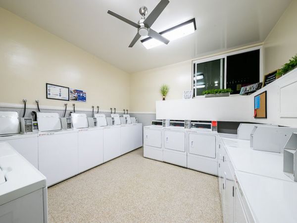 San Diego Beach Communities North Home 1028498