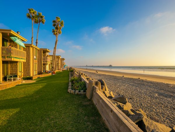San Diego Beach Communities North Home 1028499