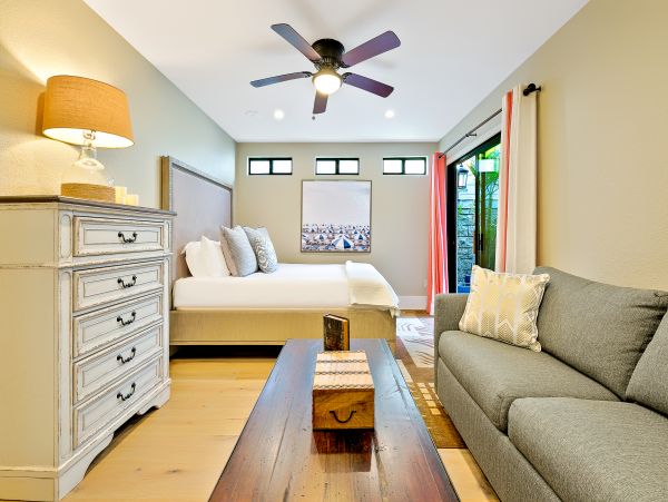 San Diego Beach Communities North Home 1028500