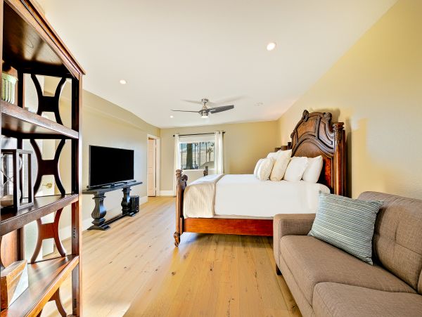 San Diego Beach Communities North Home 1028500