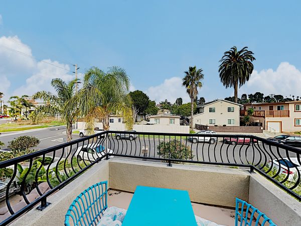 San Diego Beach Communities North Home 1028501