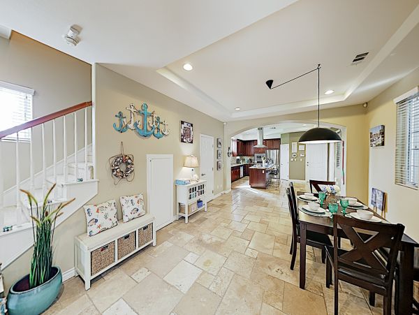 San Diego Beach Communities North Home 1028501