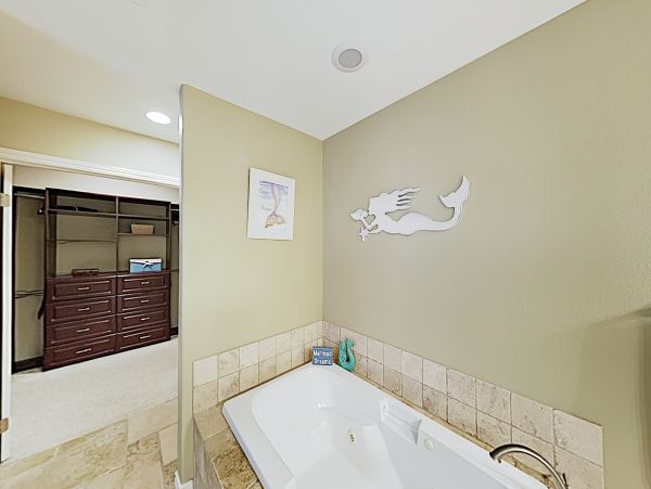San Diego Beach Communities North Home 1028501
