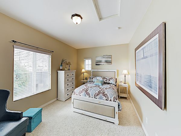 San Diego Beach Communities North Home 1028501