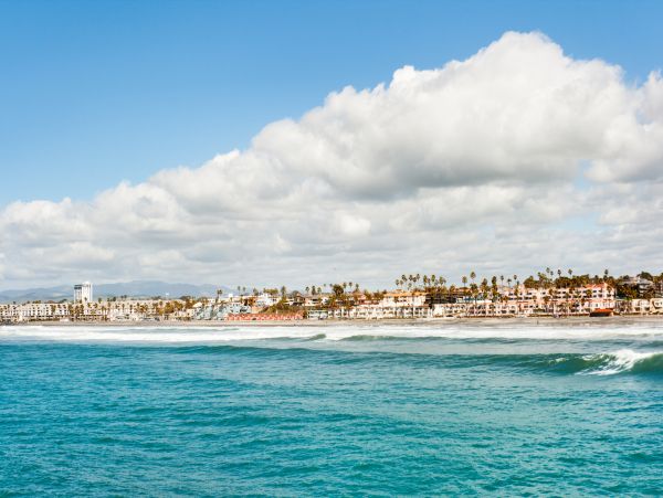 San Diego Beach Communities North Home 1028501