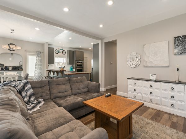 San Diego Beach Communities North Home 1028502