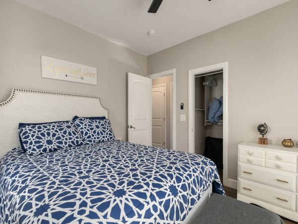 San Diego Beach Communities North Home 1028502