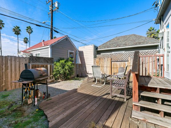 San Diego Beach Communities North Home 1028502