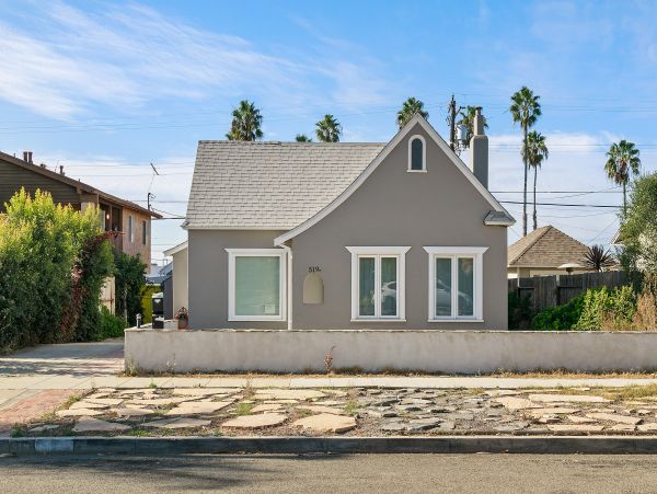 San Diego Beach Communities North Home 1028502