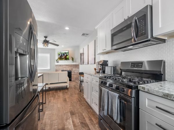 San Diego Beach Communities North Home 1028503