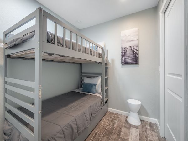 San Diego Beach Communities North Home 1028503