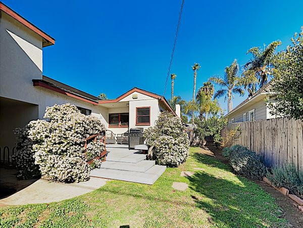San Diego Beach Communities North Home 1028504