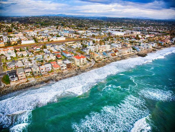 San Diego Beach Communities North Home 1028504