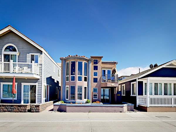 San Diego Beach Communities North Home 1028505