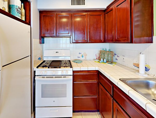 San Diego Beach Communities North Home 1028505
