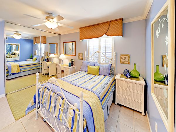 San Diego Beach Communities North Home 1028505