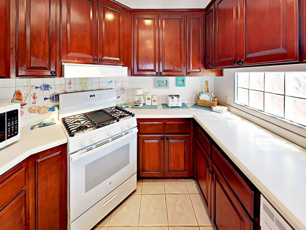 San Diego Beach Communities North Home 1028505