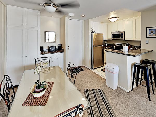 San Diego Beach Communities North Home 1028506