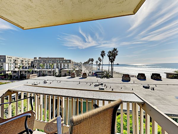 San Diego Beach Communities North Home 1028506