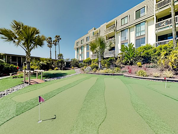 San Diego Beach Communities North Home 1028506
