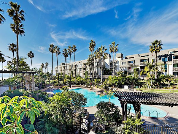 San Diego Beach Communities North Home 1028506