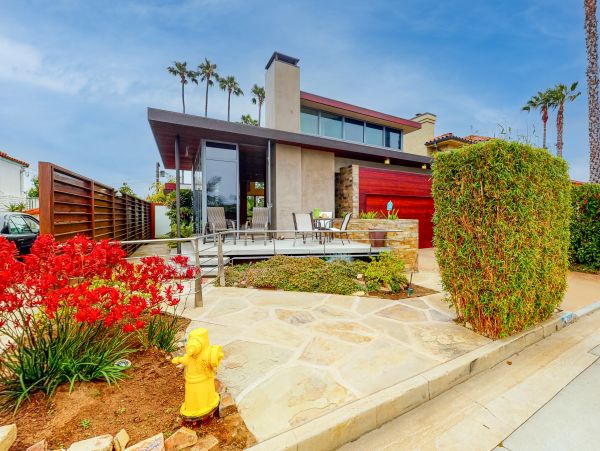 San Diego Beach Communities North Home 1028508