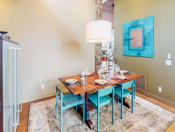 San Diego Beach Communities North Home 1028508