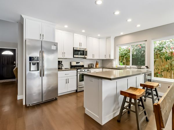 San Diego Beach Communities North Home 1028510