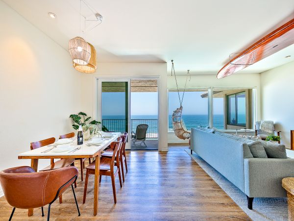 San Diego Beach Communities North Home 1028511