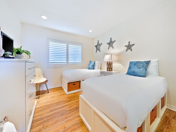 San Diego Beach Communities North Home 1028511