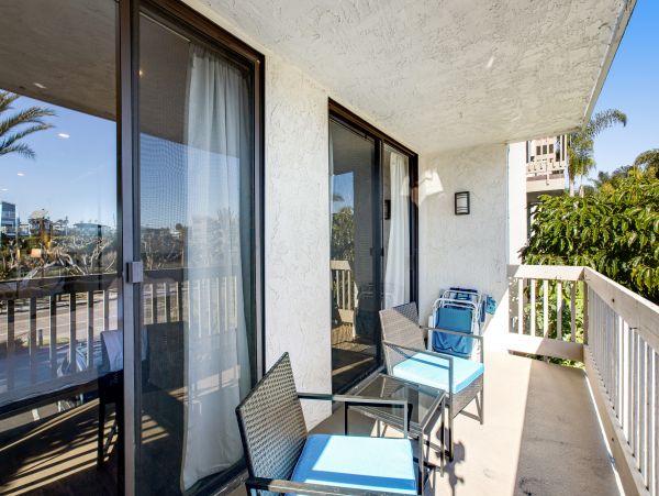 San Diego Beach Communities North Home 1028512