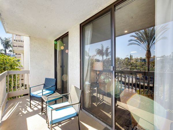 San Diego Beach Communities North Home 1028512